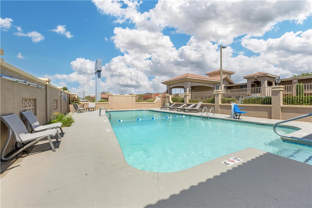 Best Western El Rancho Palacio - photo 28