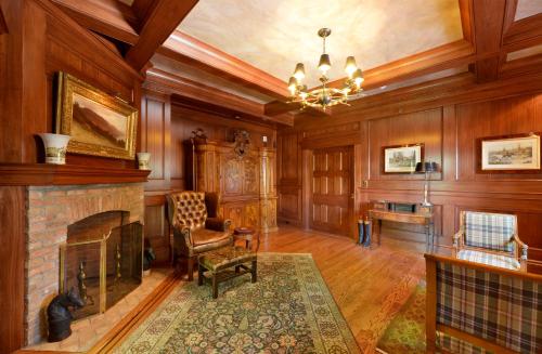 Hannum House — Skaneateles — photo 5