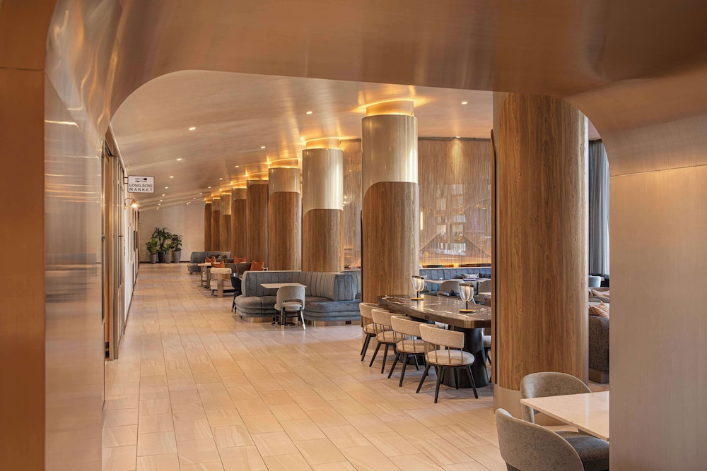 Hilton New York Times Square - photo 3