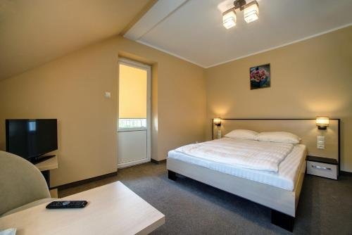 Zajazd Sanocki — hotel in Sanok