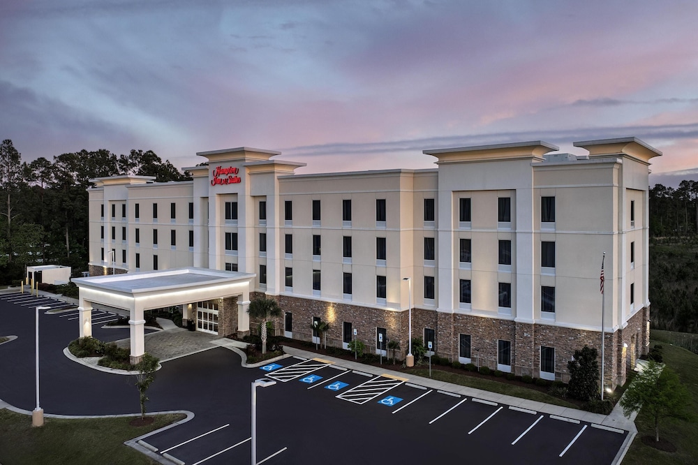 Hampton Inn & Suites Walterboro - photo 52