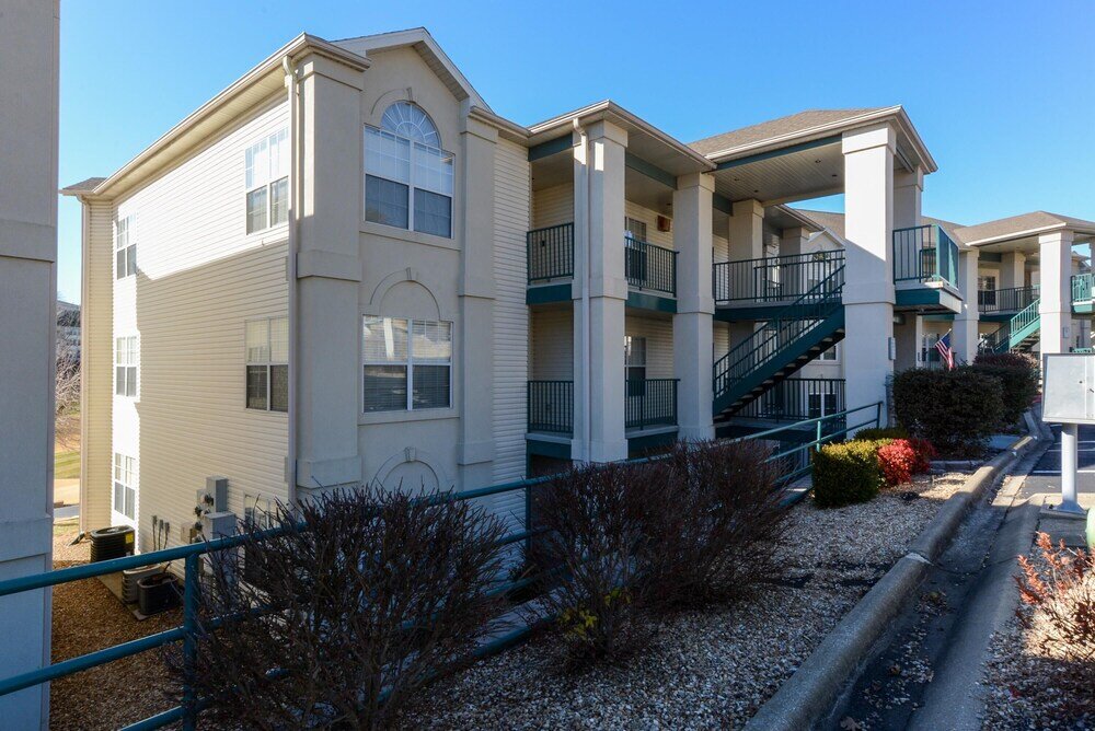 Gorgeous Condos at Thousand Hills Heart of Branson Spacious and Affordable — 4-Star Luxury Hotel in Branson, United States