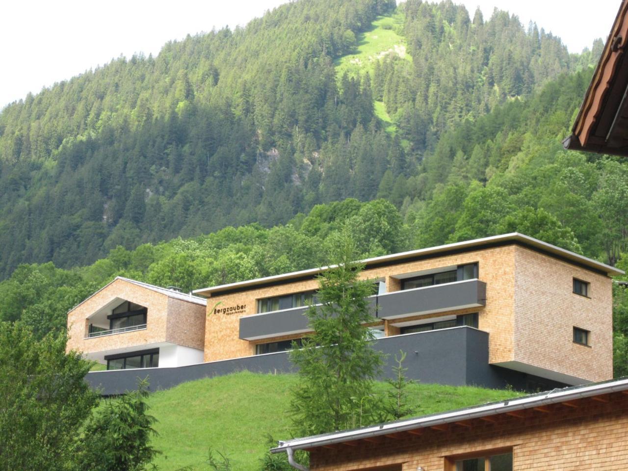 Bergzauber Appartements — 4-Star Luxury Hotel in Brand, Austria