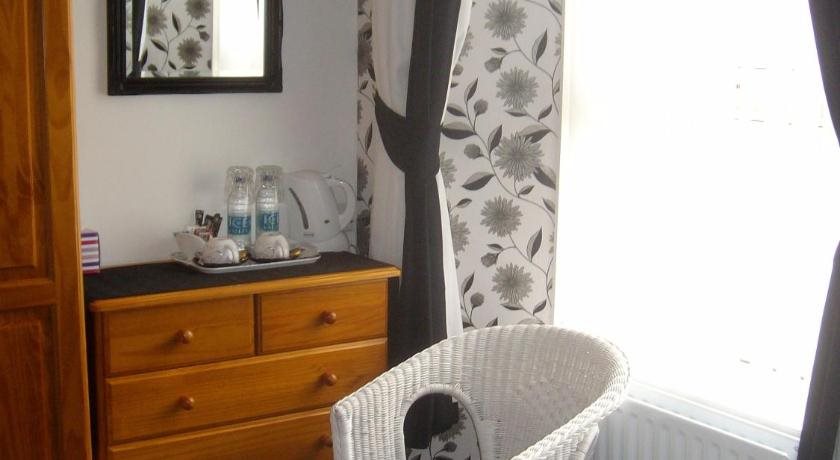 Kelvin House — 4-Star Luxury Hotel in Torquay, United Kingdom