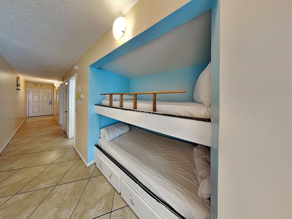 Summit Beach Resort 1231 - photo 7