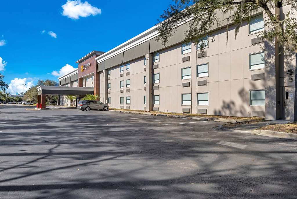 La Quinta Inn & Suites by Wyndham Jacksonville Mandarin - photo 5