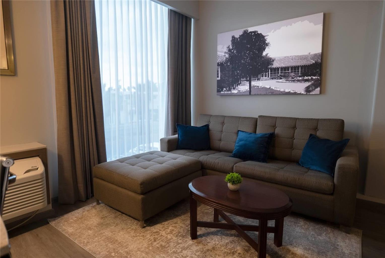 Guest room