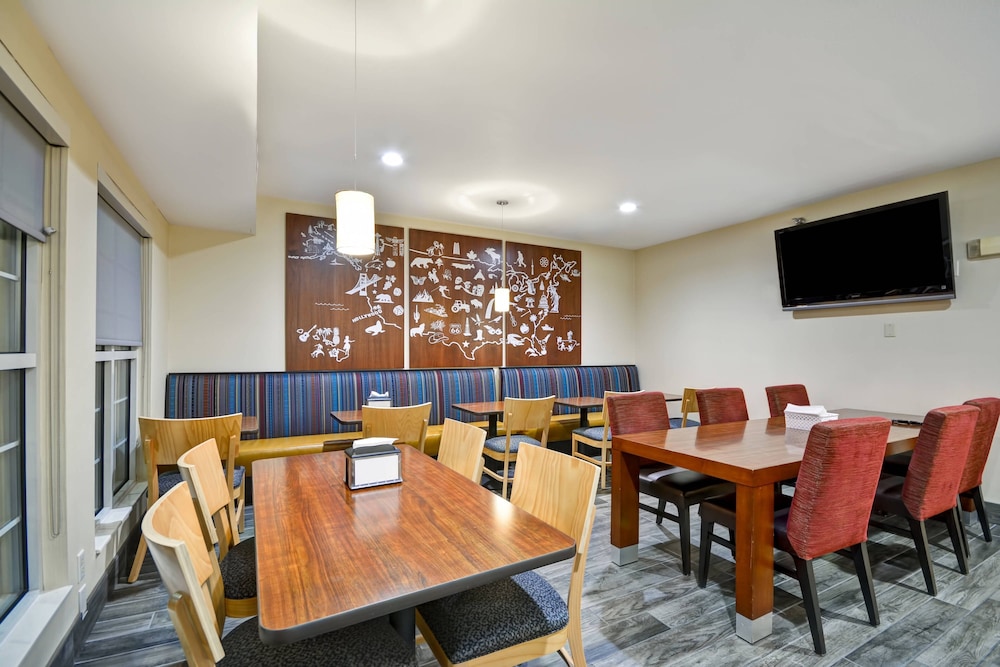 TownePlace Suites by Marriott Sioux Falls - photo 40