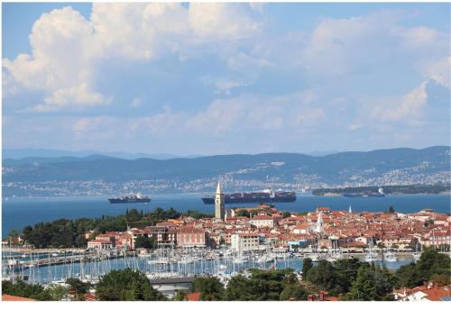 Nona Lili apartment — 4-Star Luxury Hotel in Izola, Slovenia