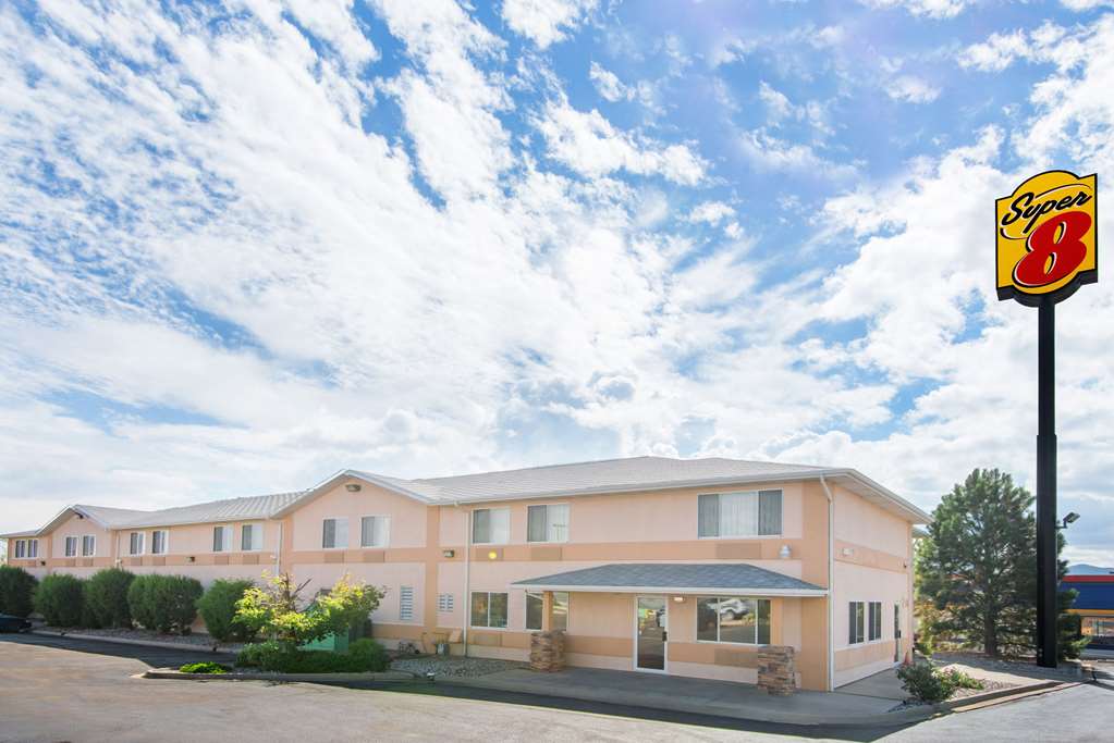 Super 8 by Wyndham Trinidad - featured photo