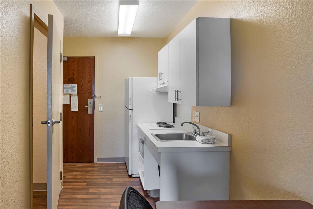 Extended Stay America Suites Mt Laurel Crawford Pl - photo 16