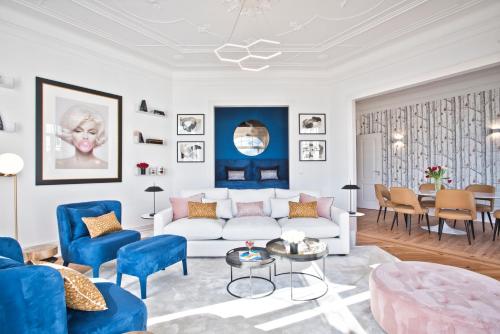 Stylish Estrela Apartment by LovelyStay — 4-Star Luxury Hotel in Lisbon, Portugal