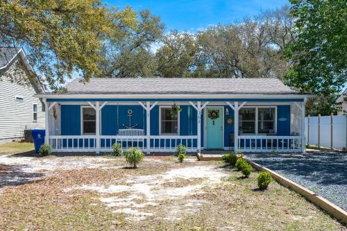 Blu By U by Oak Island Accommodations - photo 24