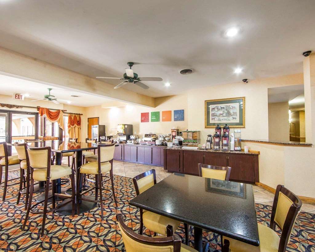 Comfort Suites London South - photo 51