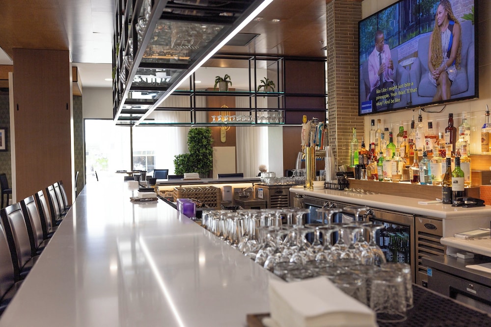 Hotel Indigo Detroit Downtown by IHG - photo 90