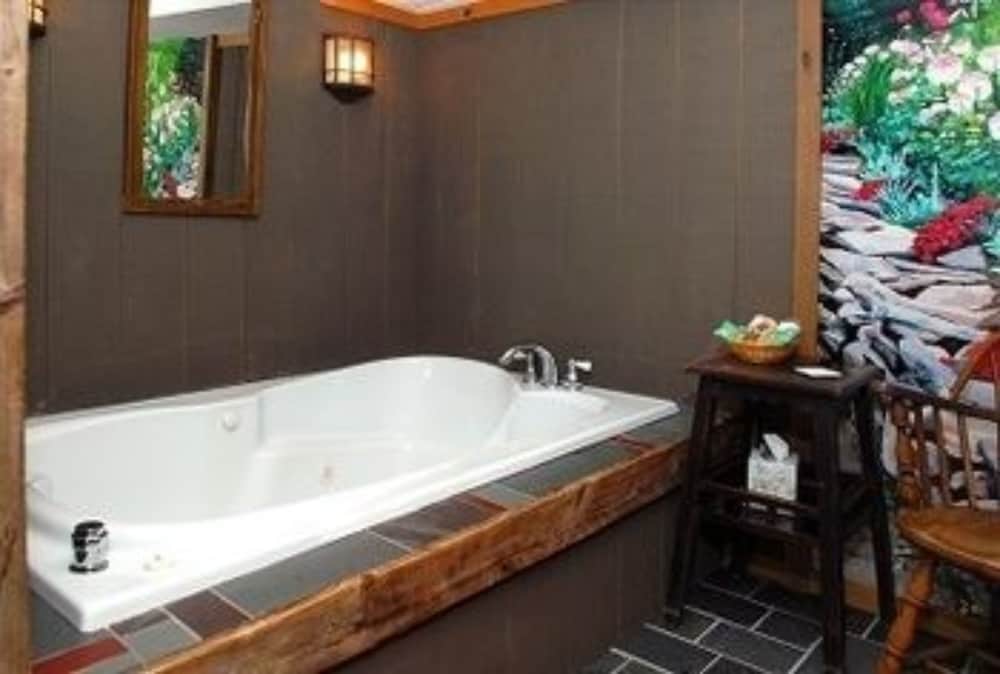 Deerhill Inn - photo 105