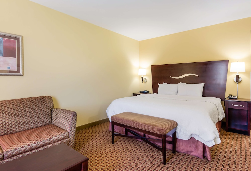 Hampton Inn Galax - photo 6