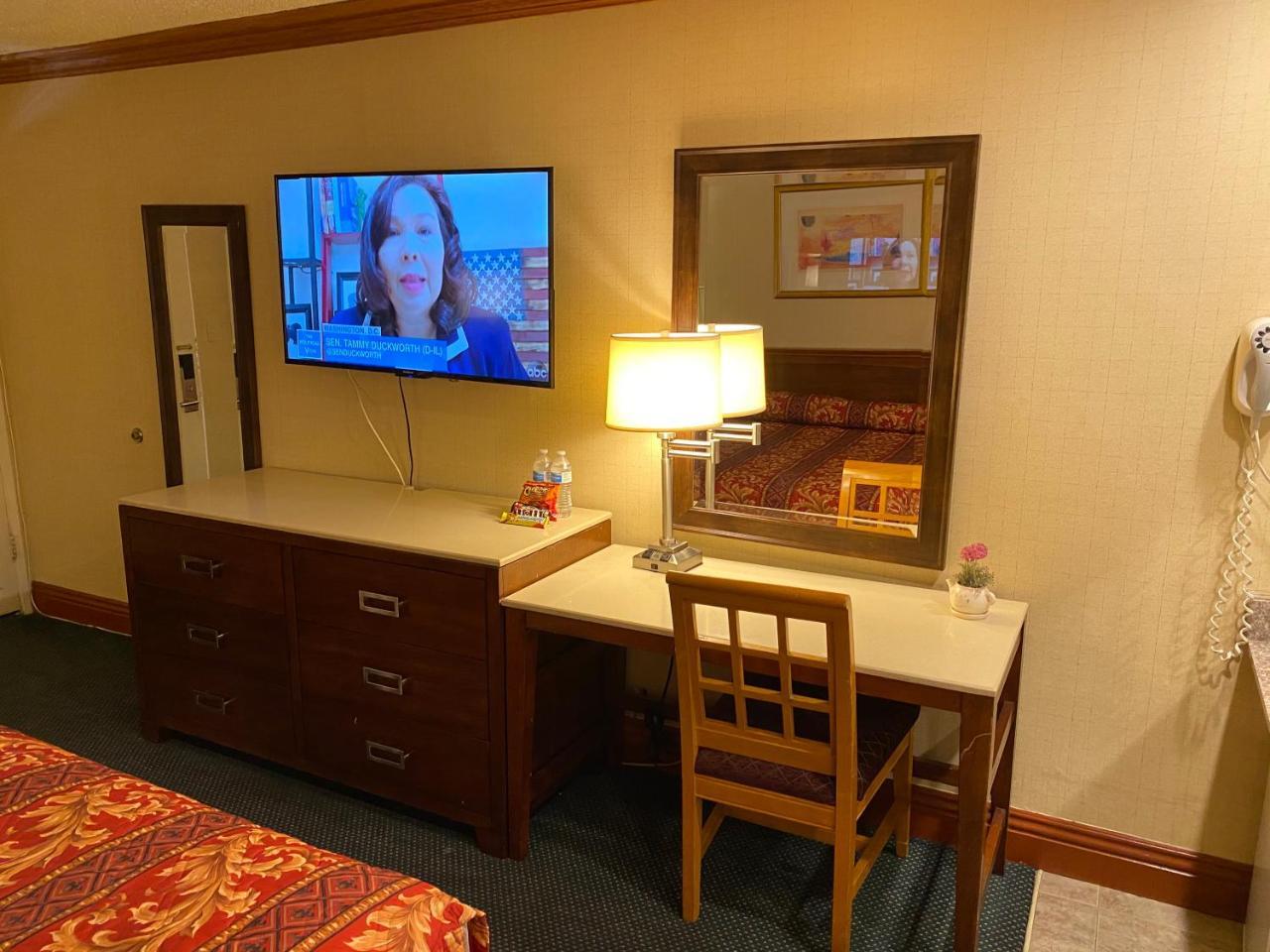 New Century Inn - photo 10