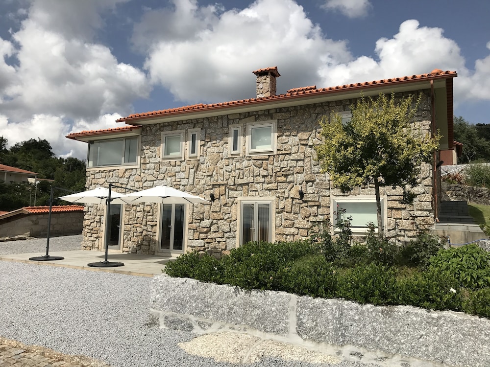 Propriedade do Pires in Guimaraes, Portugal