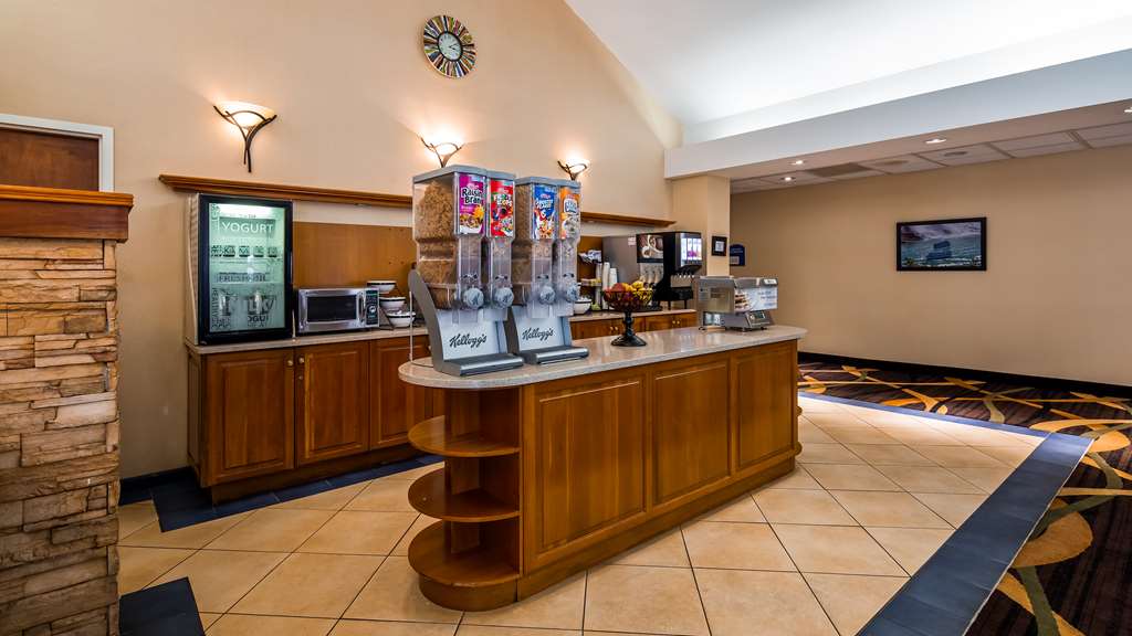 Best Western Galleria Inn & Suites - photo 5