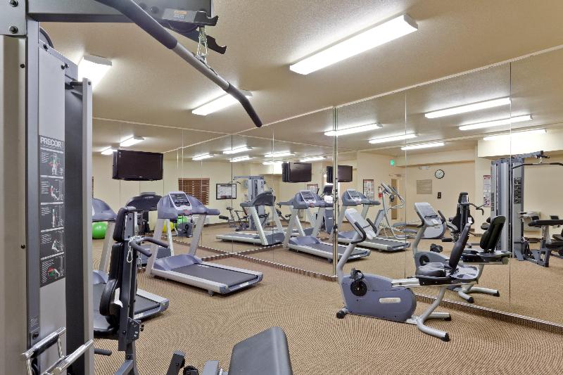 Candlewood Suites Lakewood - photo 28