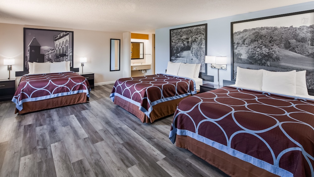 Super 8 by Wyndham Neillsville WI - photo 10