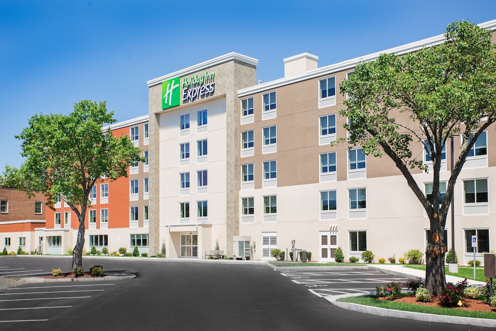 Holiday Inn Express Chelmsford by IHG - photo 43