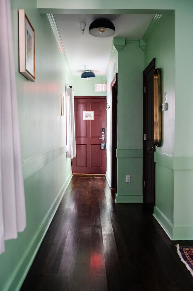 Frenchmen Hotel - photo 48
