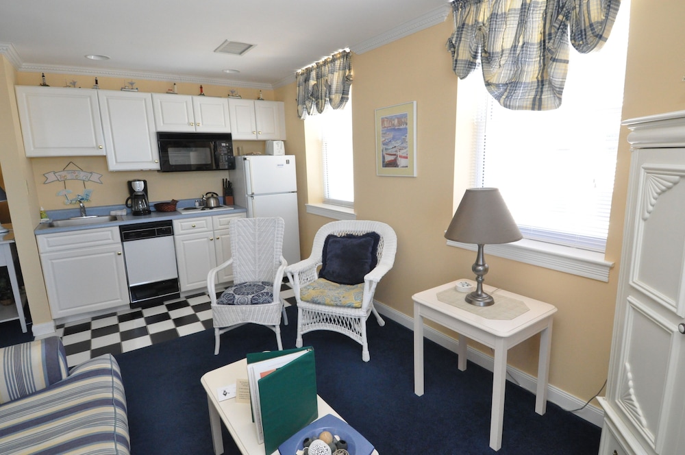 The Flanders Hotel - photo 7