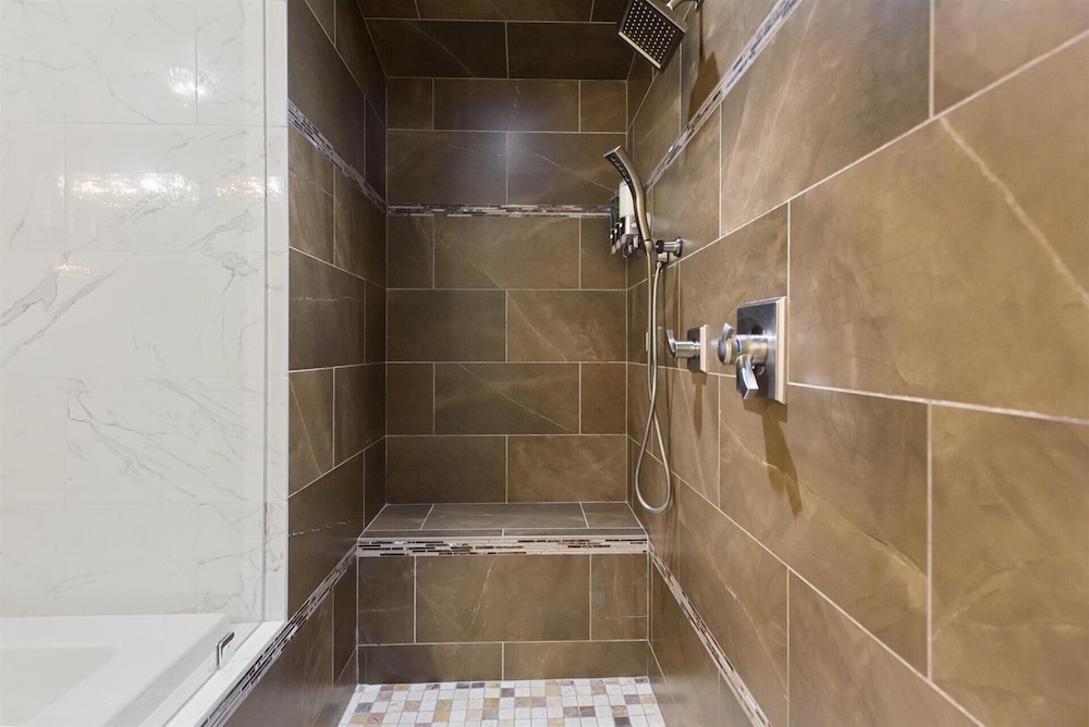 Violet Suites PDX - photo 94