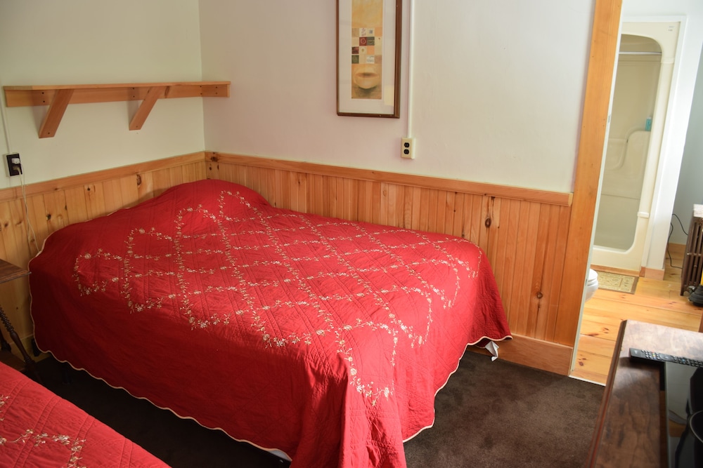The Baseball Hotel - photo 70