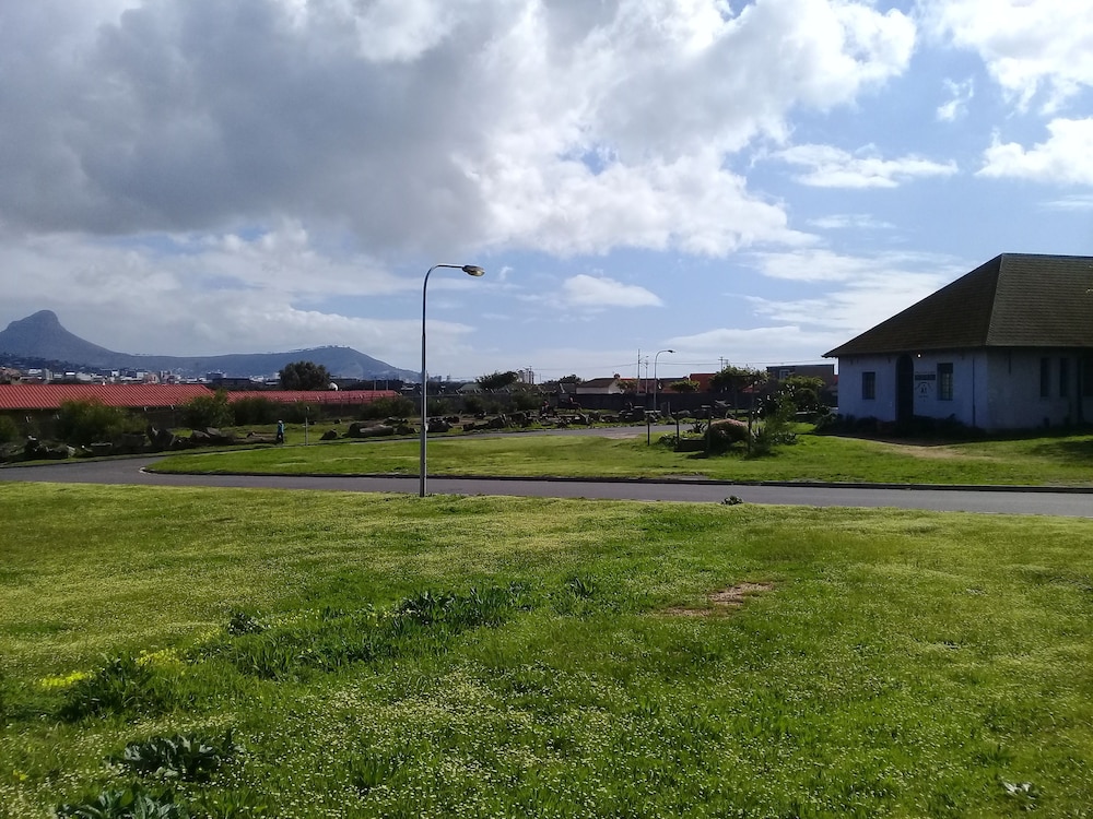 Primary image