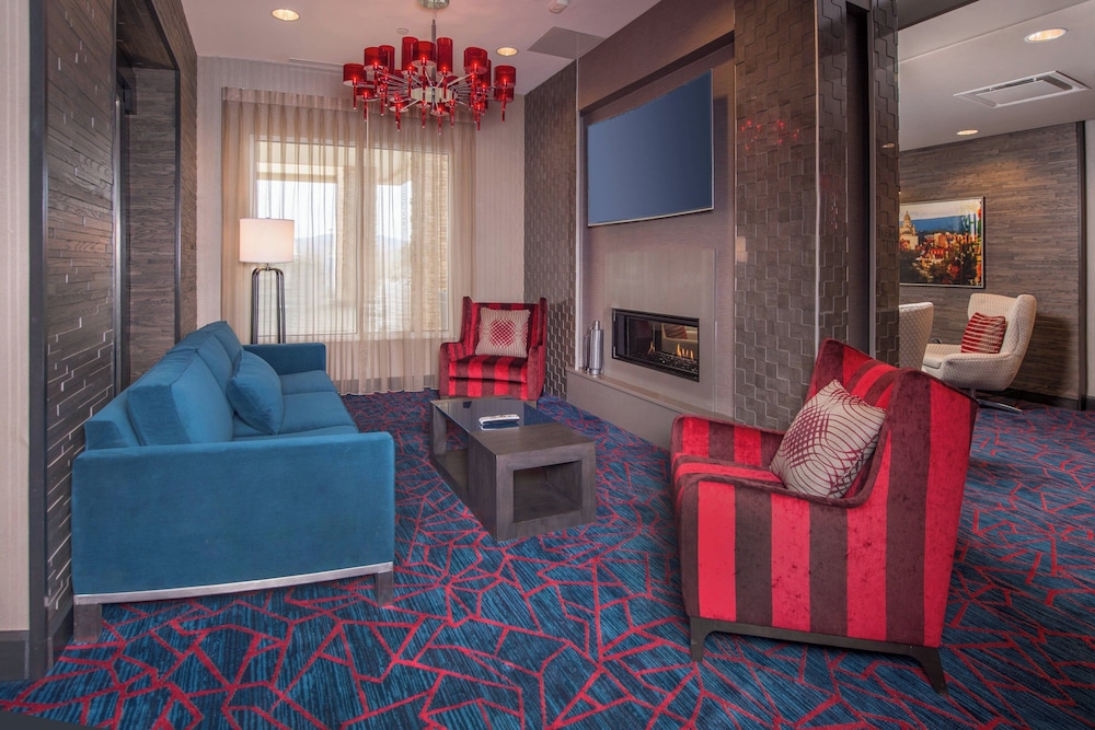 TownePlace Suites by Marriott Altoona - photo 5