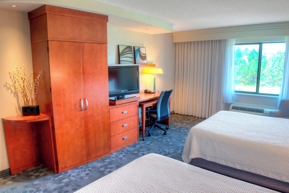 Courtyard by Marriott Mobile Daphne Eastern Shore - photo 13