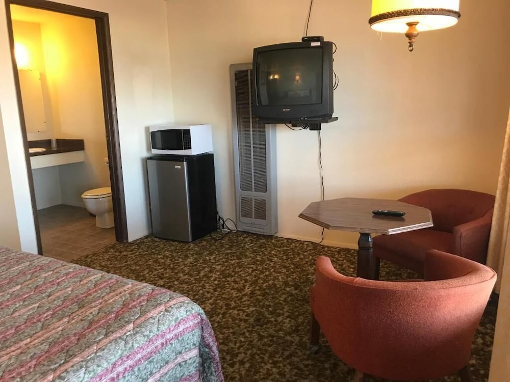 66 Motel - photo 8