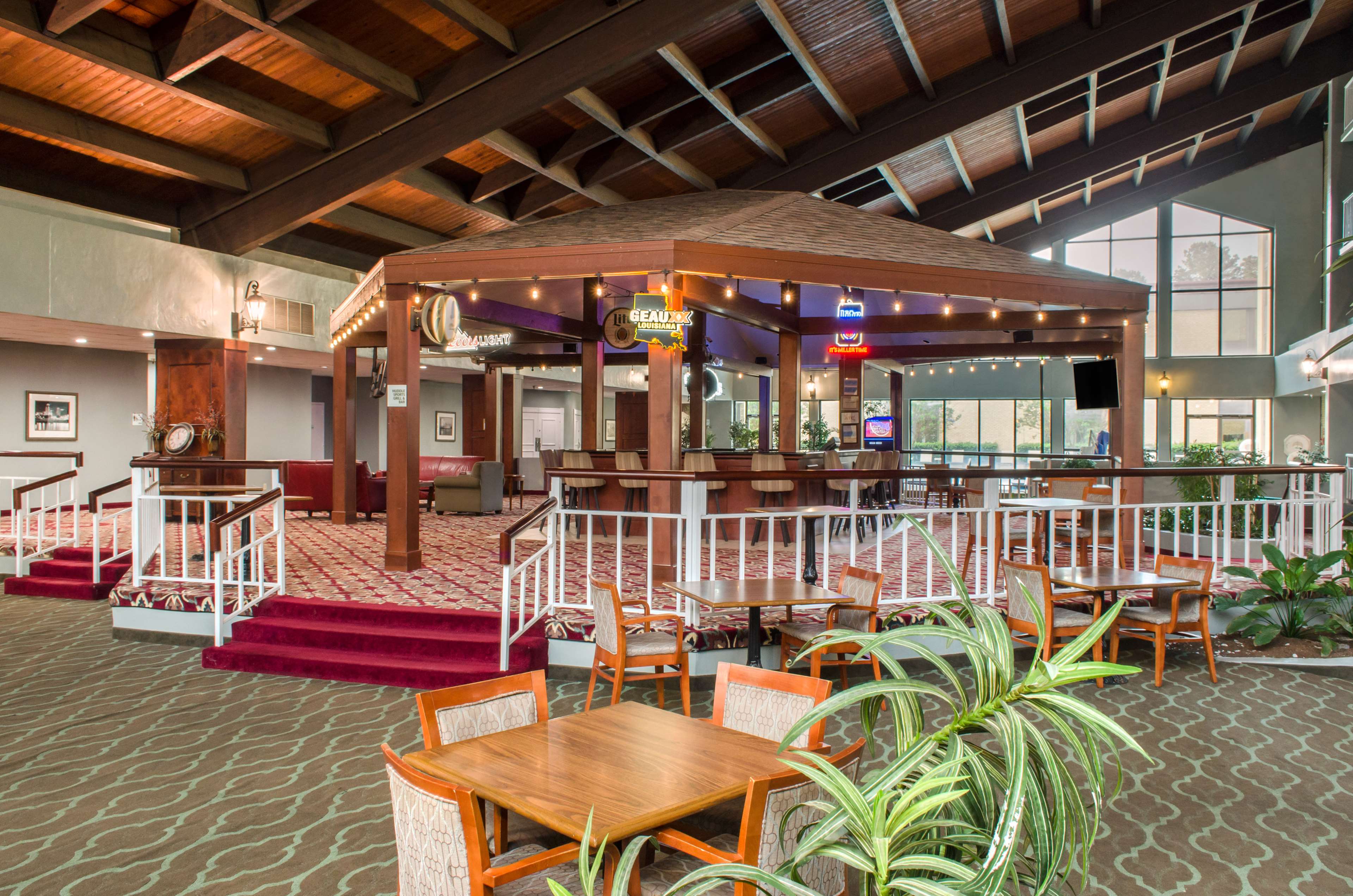 Ramada by Wyndham Shreveport Airport - photo 3