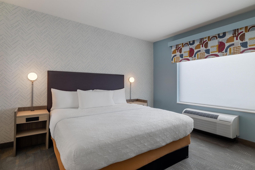 Home2 Suites By Hilton Ames - photo 16