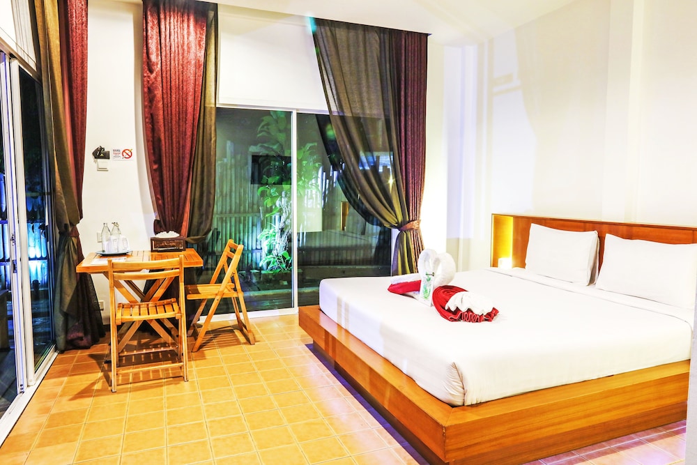 Baan Nueng Kata — Phuket — photo 3