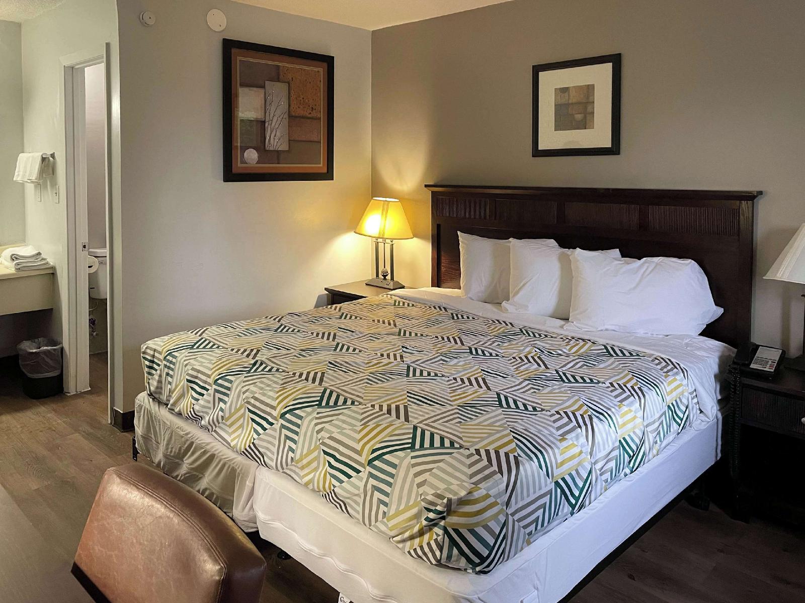 Studio 6 Suites Wytheville VA - photo 7
