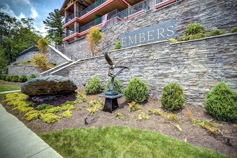 The Embers Hotel - photo 106