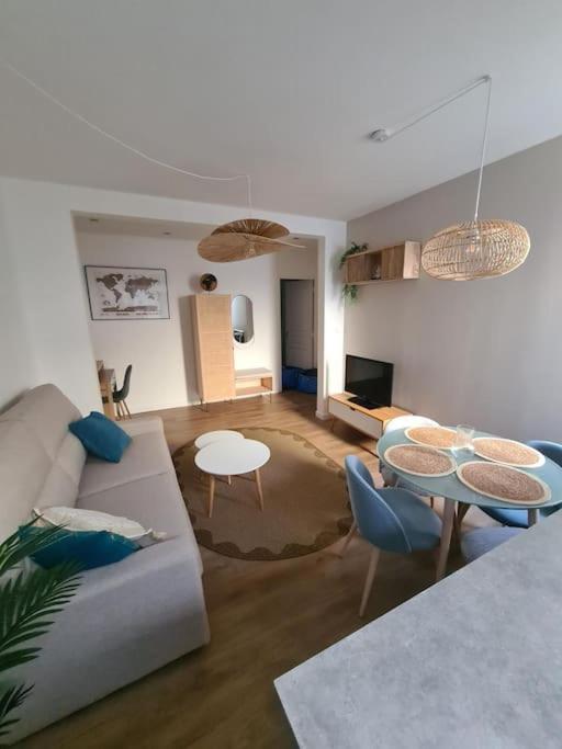 L’escale Havraise Plage a 500m in Le Havre, France