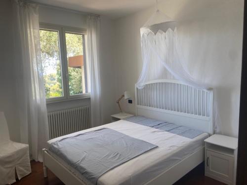 Ligurien Marina dˋAndora Ferienwohnung 100qm mit Meerblick — 4-Star Luxury Hotel in Andora, Italy