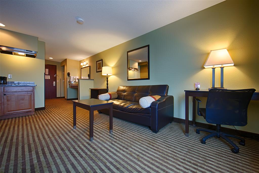 Best Western Rama Inn - photo 17