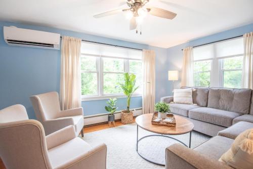 Laurel Hill - carbon neutral hotel in Unknown City