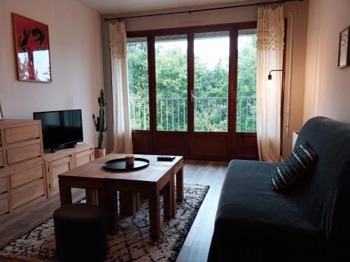 T2 Proche Gare Avec Wifi Parking in Angers, France