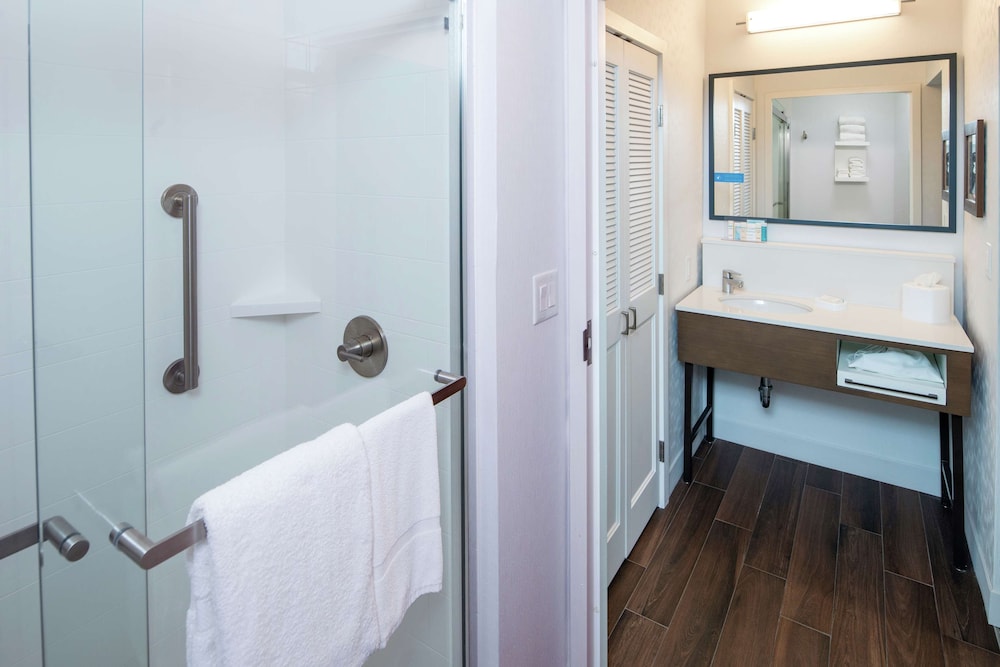 Hampton Inn & Suites Binghamton Vestal - photo 22