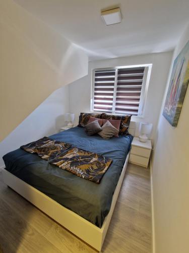 Apartments Mak & Lux sea & sunset top view