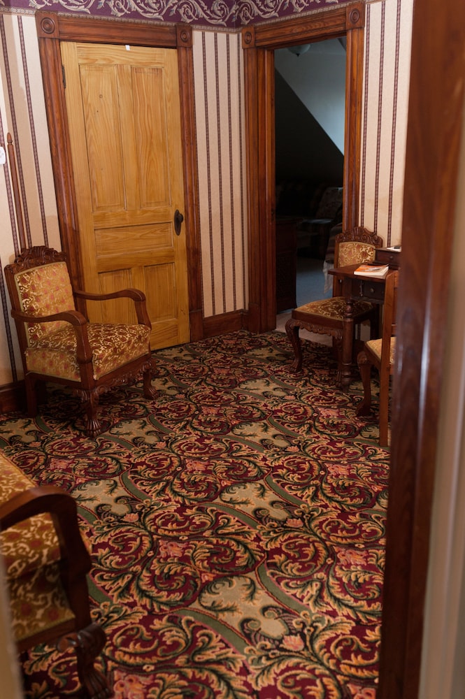 South Broadway Manor - photo 115