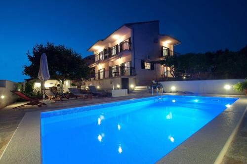 House Mrcela 200m from beach — 4-Star Luxury Hotel in Trogir, Croatia