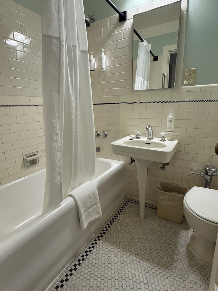 The Gadsden Hotel - photo 82